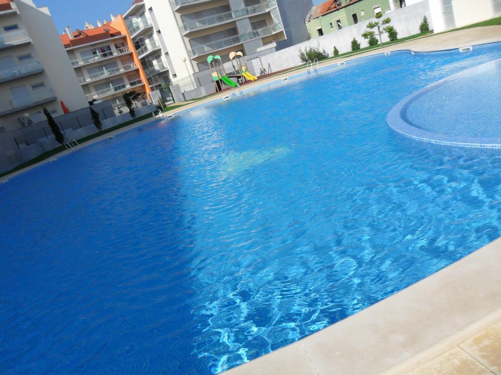 Alojamentos Campo & Mar - T1 Com Piscina São Martinho do Porto Kültér fotó