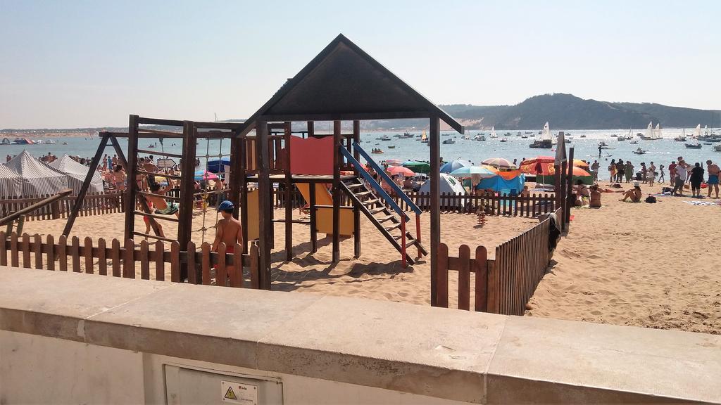 Alojamentos Campo & Mar - T1 Com Piscina São Martinho do Porto Kültér fotó